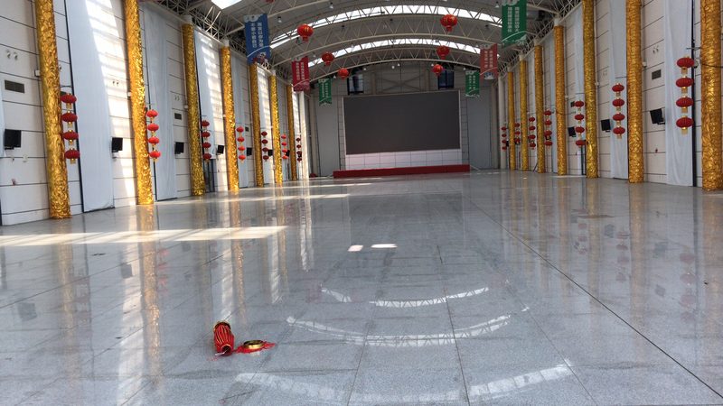 UV喷绘写真与丝网印刷：工艺解析与对比